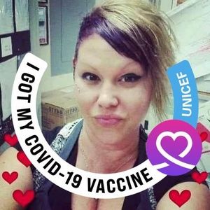 Meet your Posher, Liz